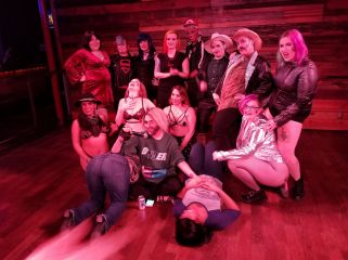 Menage-a-Tease cast and crew